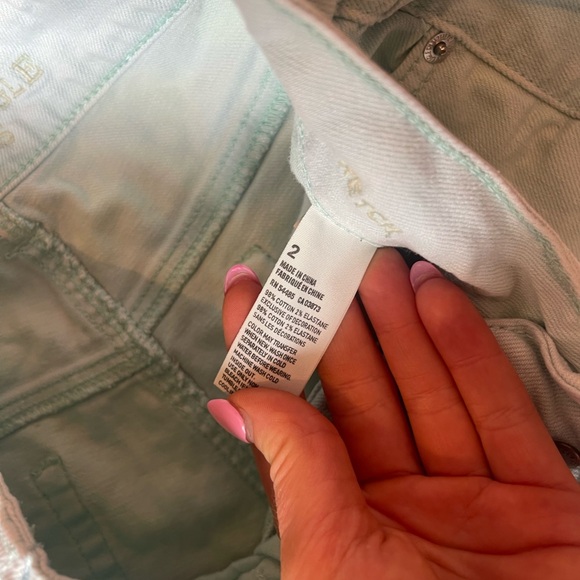 American Eagle Blue Denim Shorts - Picture 3 of 3